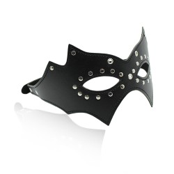 Buckle Stud Fancy Mask