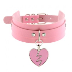 Lightning Heart Pendant Collar