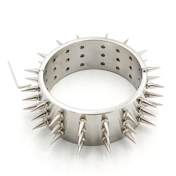 Heavy Neck Collar With 45 Spikes